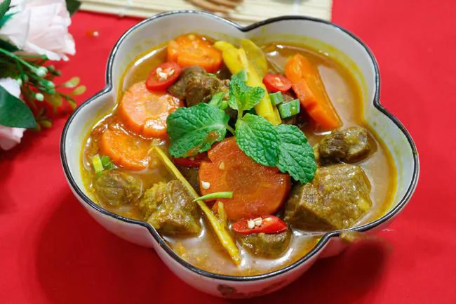 Bí quyết cho món bò kho nước dừa mềm, ngọt, đậm đà