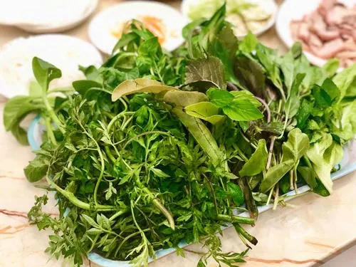 Bí quyết làm món bánh tráng phơi sương cuốn thịt ngon hơn cả những hàng quán bên ngoài
