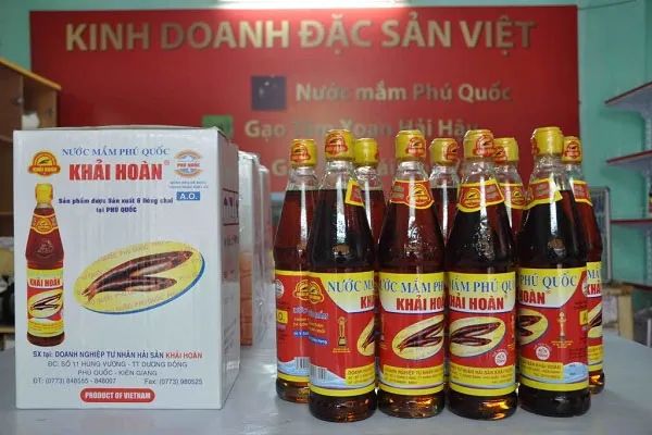 Nước mắm Phú Quốc-nguyên liệu không thể thiếu trong moi gia đình