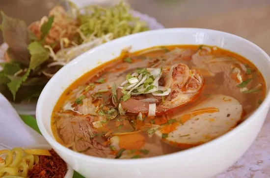 Những món ăn Việt Nam nổi tiếng và hấp dẫn nổi tiếng thế giới