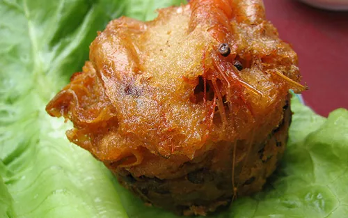 Bánh cống Sóc Trăng ăn một lần nhớ mãi