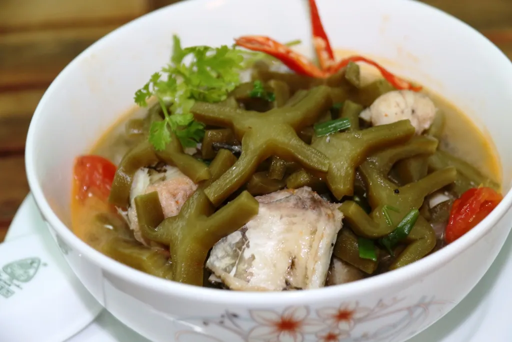 Độc đáo món canh xương rồng trong bửa cơm của người dân Bình Định