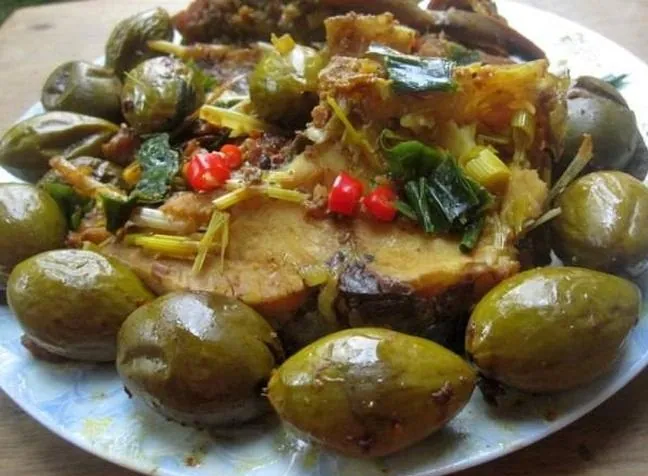 Đặc sản Trám om kho cá Phú Thọ để lại nhiều dư vị trong lòng thực khách