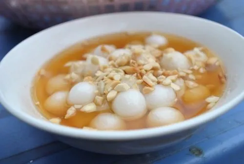 Món bánh thắng dền nức lòng thực khách khi du lịch Hà Giang
