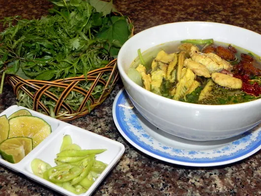 Dân dã và bình dị nhưng mang đậm hương vị đặc sắc với bún cá rô đồng Hải Dương