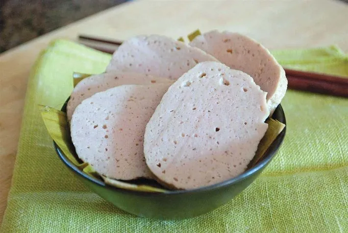 Giò chả Ước Lễ, một trong những món ngon nức tiếng của Hà Thành