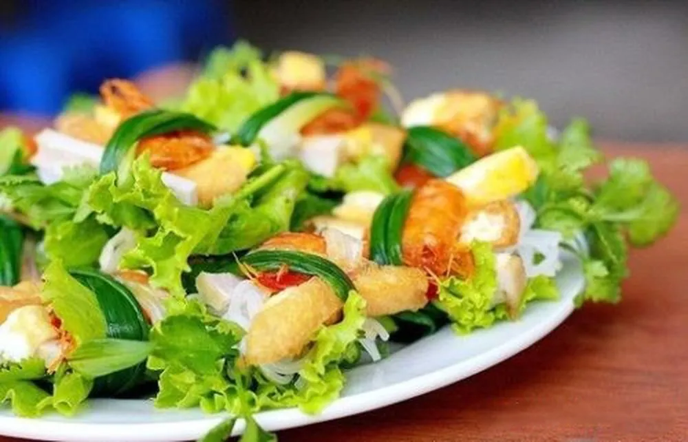 Công thức gỏi cuốn tôm hành Ninh Bình thu hút bao khách du lịch