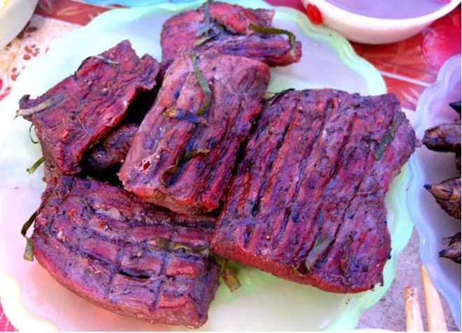 Lam nhọ – Món ăn đặc sản vùng đất Lai Châu