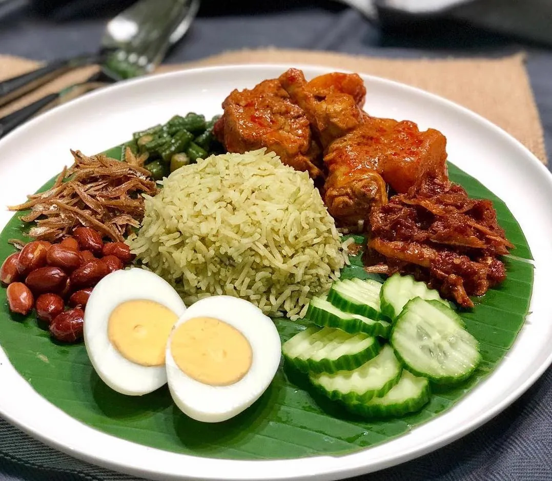 Món ăn sáng Malaysia có gì khác Việt Nam