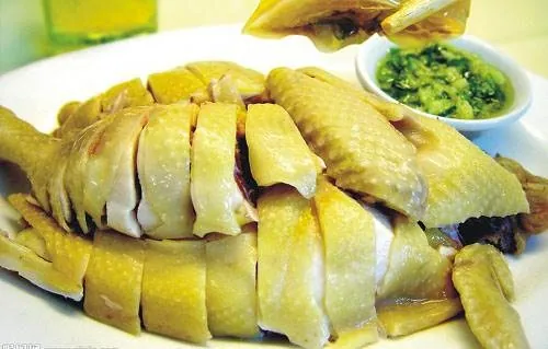 Bí quyết luộc gà mới: Không dùng nước mà thịt lại mềm, ngon, ngọt