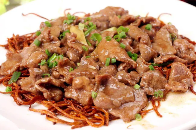 Làm sao để xào thịt bò mềm tan ngay trong miệng như nhà hàng?