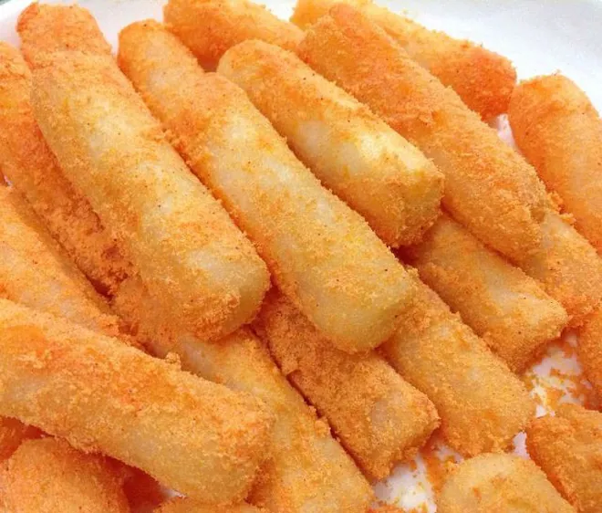 Vô vàn kiểu biến tấu món tokbokki Hàn Quốc tại Việt Nam