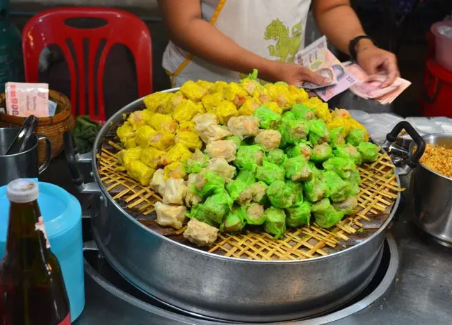 Những món ăn không thể bỏ qua khi đến Thái Lan