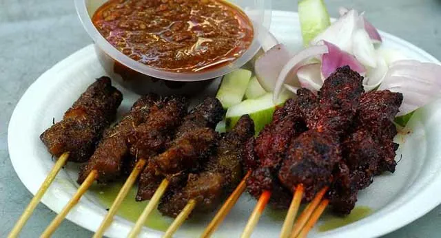Chỉ nhìn thôi bạn có dám thử những đặc sản Indonesia dưới đây không?