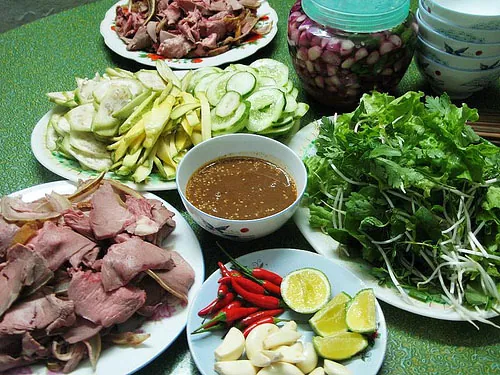 Ngoài mì Quảng lừng danh, Quảng Nam còn có những đặc sản gì?