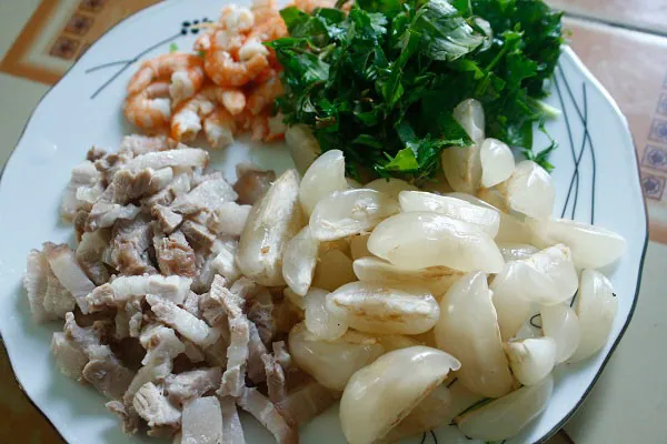 Ngoài mì Quảng lừng danh, Quảng Nam còn có những đặc sản gì?