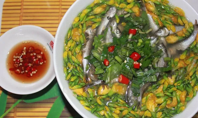 Đặc sản miền Tây: Canh chua cá linh