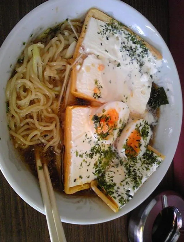 Người Nhật ăn mì ramen với kem tươi?