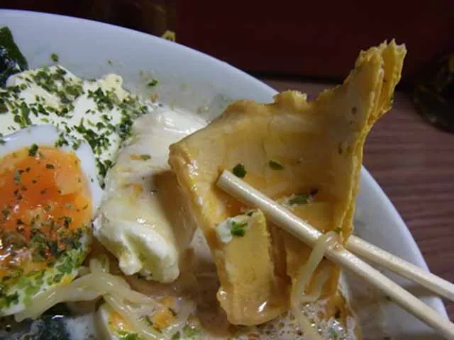 Người Nhật ăn mì ramen với kem tươi?
