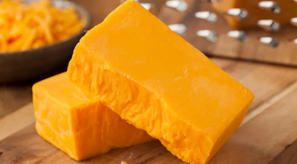 Ngoài Mozzarella, trên thế giới còn ưa chuộng những loại phô mai này