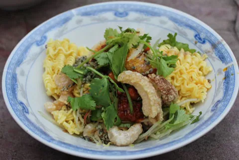 Du khách muốn trở lại Huế một phần nhờ ẩm thực đường phố nơi đây