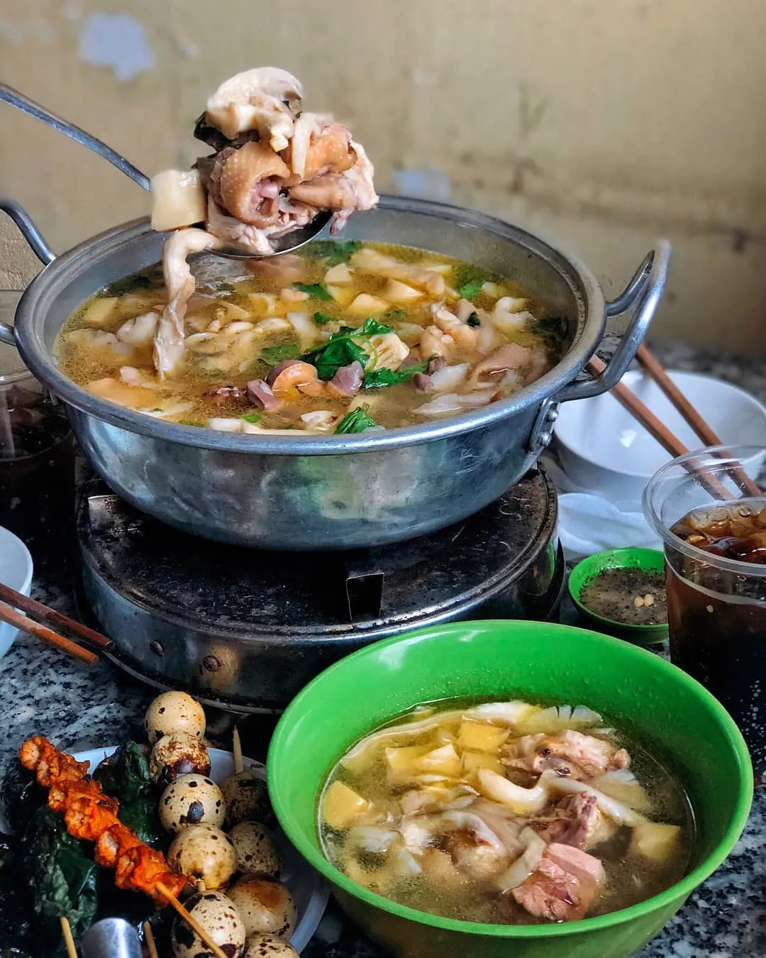 Du lịch Đà Lạt, bạn sẽ được giới thiệu dùng thử những món ăn này