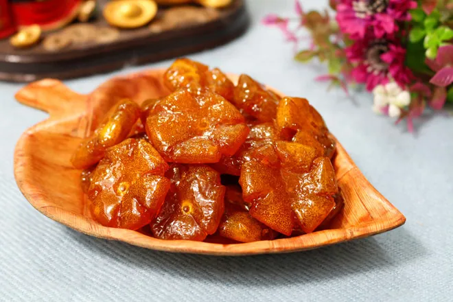 Ngày Tết hiện đại, mọi người thường mời nhau những món mứt lạ này