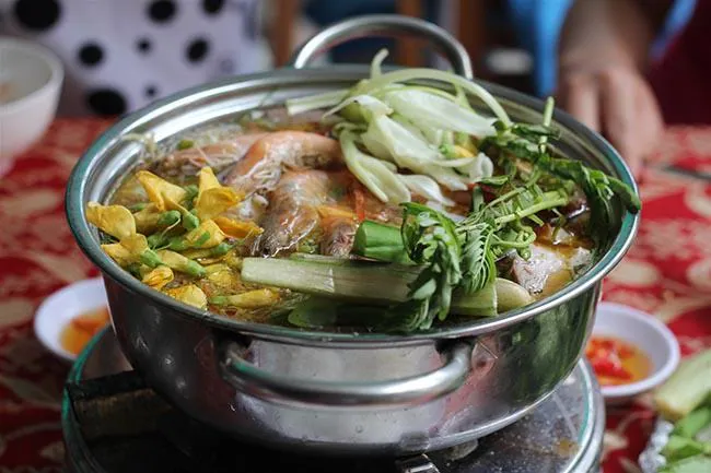 Lẩu là món ăn phổ biến nhưng… bạn có đang ăn lẩu đúng cách?