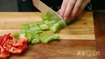 Thịt vịt om chua ngọt được đầu bếp Mỹ hướng dẫn cách làm