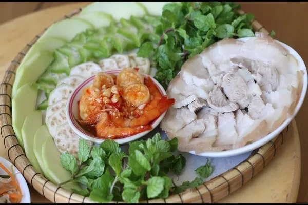 Chè với bánh đã là gì, đây mới là món đặc sản nổi tiếng ở Huế
