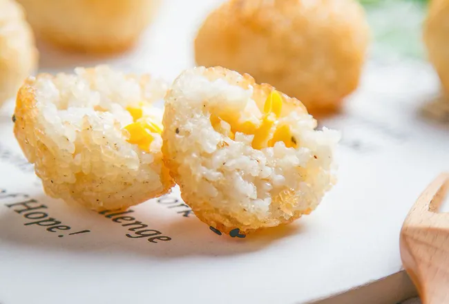 Cơm viên nhân phô mai béo ngậy cực kì dễ làm
