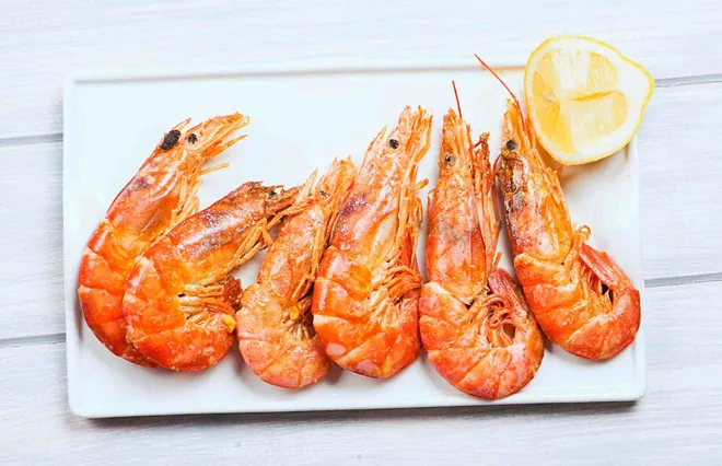 Đừng ngạc nhiên vì những món này mất hương vị khi lấy ra từ lò vi sóng