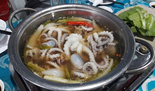 Cà Mau đâu chỉ có cua biển, món ăn này được du khách yêu thích hơn cả