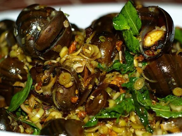 Ốc núi, cá nhệch: Đặc sản ngon, bổ, lạ của Ninh Bình