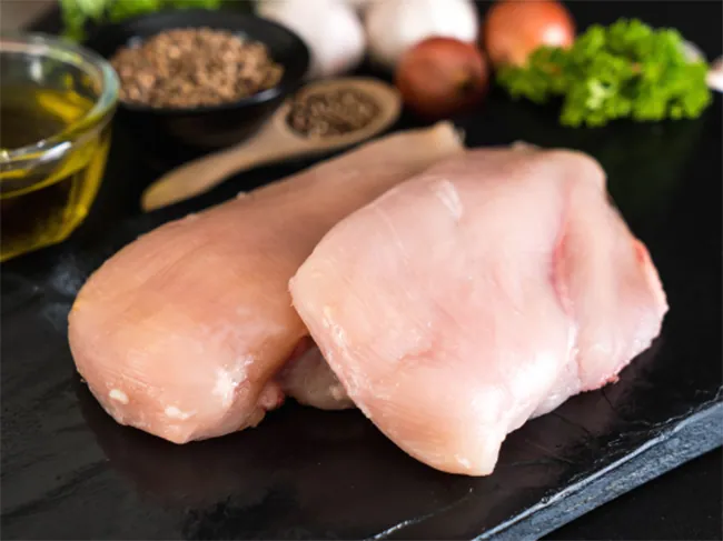 Dù tiện lợi đến mấy cũng không chế biến các món này bằng lò vi sóng