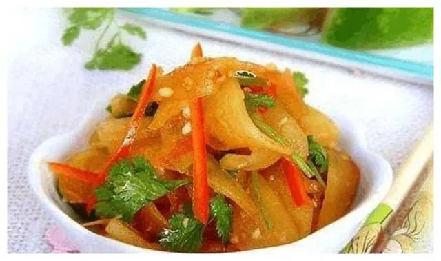 Khi có sẵn nhiều dưa hấu mà không thích ăn như bình thường