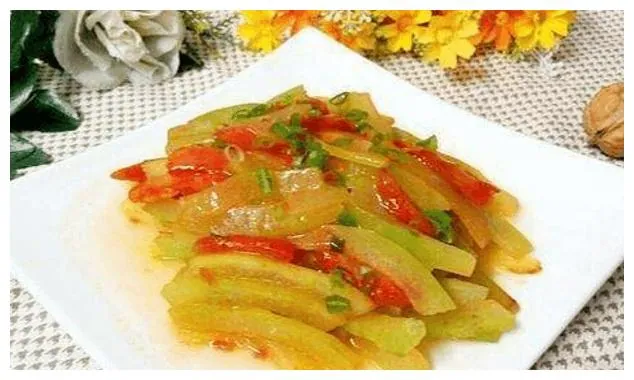 Khi có sẵn nhiều dưa hấu mà không thích ăn như bình thường
