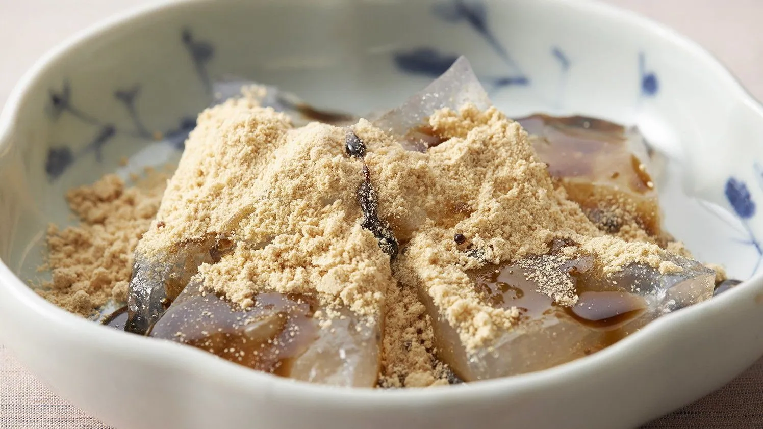 4 loại bánh tượng trưng cho 4 mùa trong năm của Nhật Bản