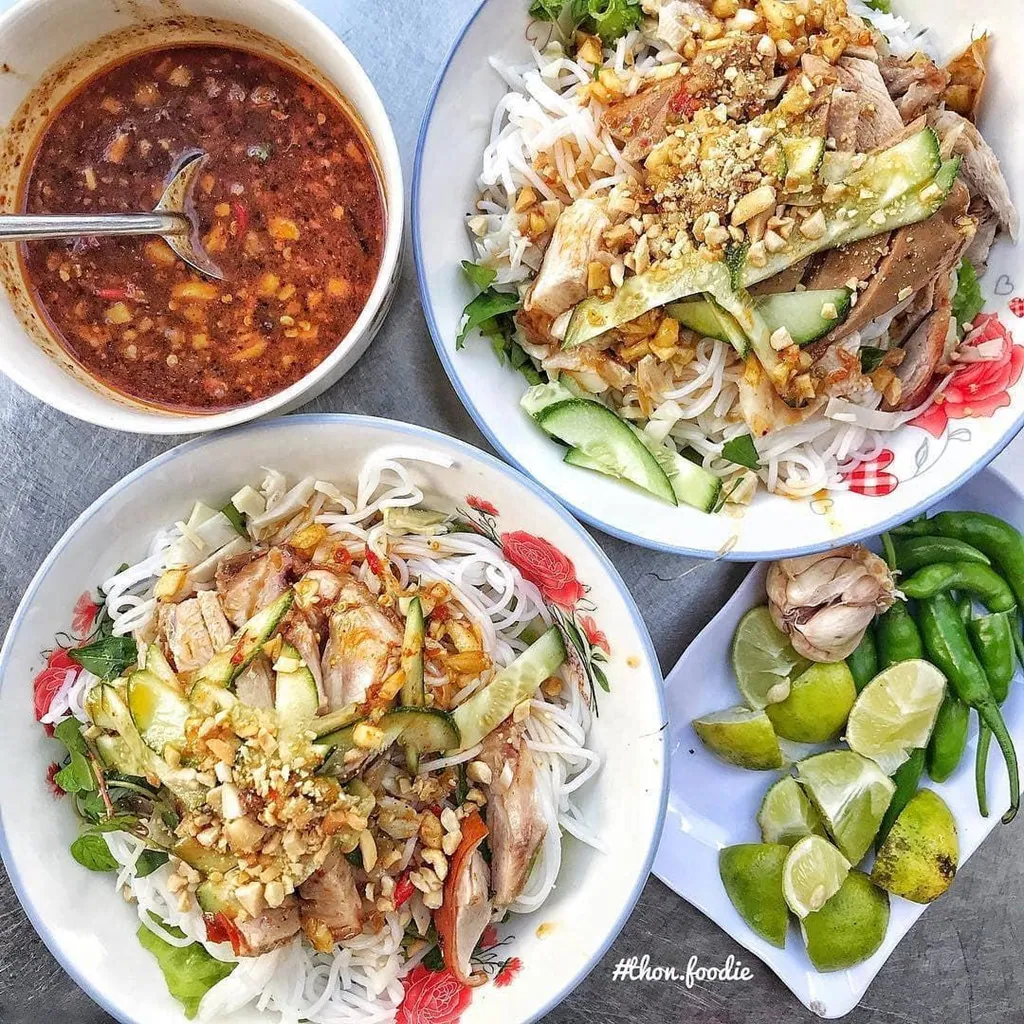 Ẩm thực Đà thành níu chân du khách bằng những món ăn “quen mà lạ” này