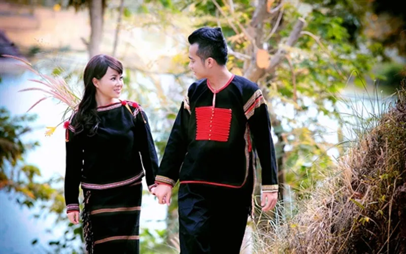 Với nguyên liệu từ núi rừng, người Ê-đê chế biến thành nhiều món ăn đặc sản
