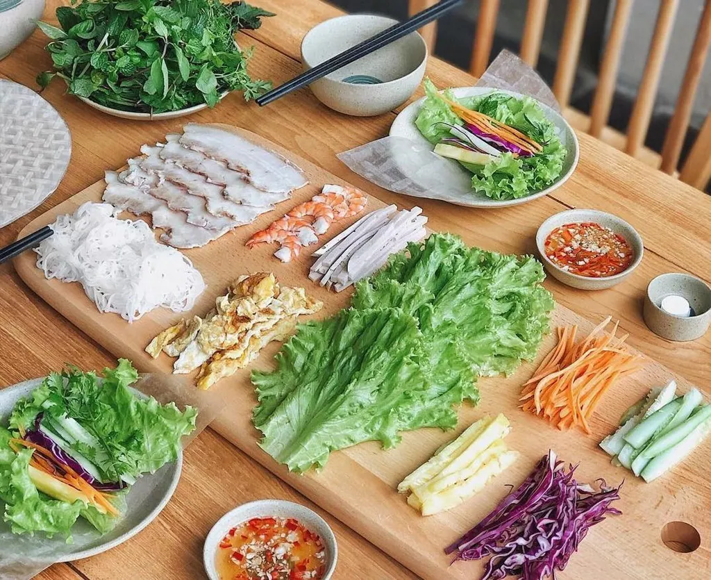 Thế giới tôn vinh phở Việt mà quên Việt Nam còn nổi tiếng bởi những món này