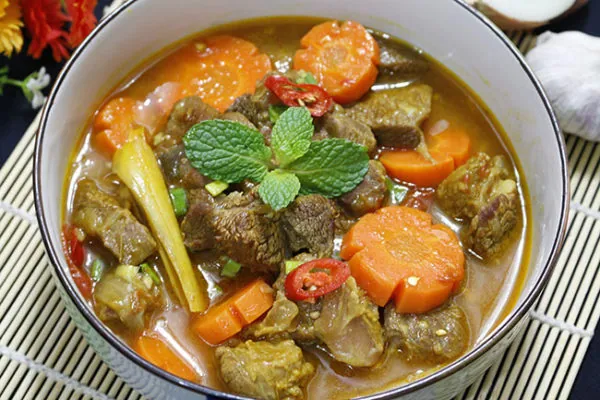 Cách nấu bò kho phiên bản miền Bắc và miền Nam có gì khác nhau?