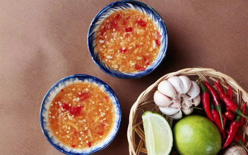 Nước chấm – Loại gia vị không thể thiếu trong văn hóa ẩm thực Việt
