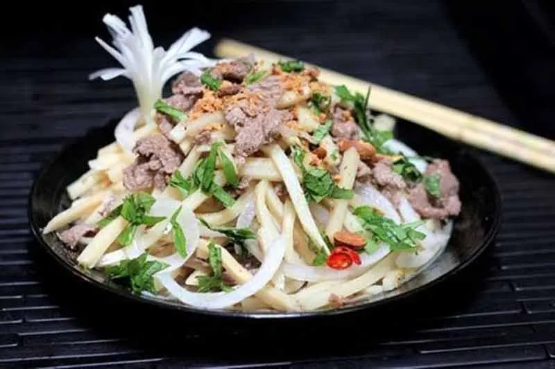 Có đất nước nào chế biến món ăn từ hoa như Việt Nam không?