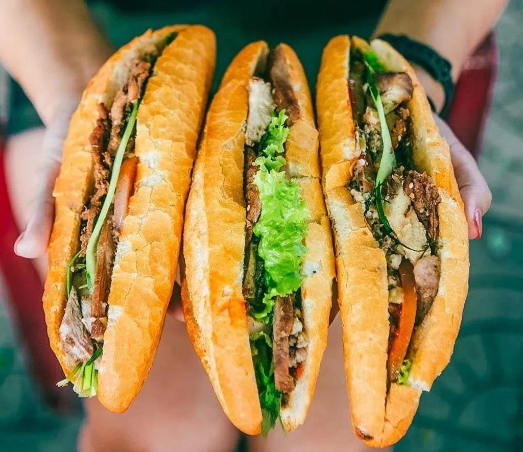 Thế giới tôn vinh phở Việt mà quên Việt Nam còn nổi tiếng bởi những món này