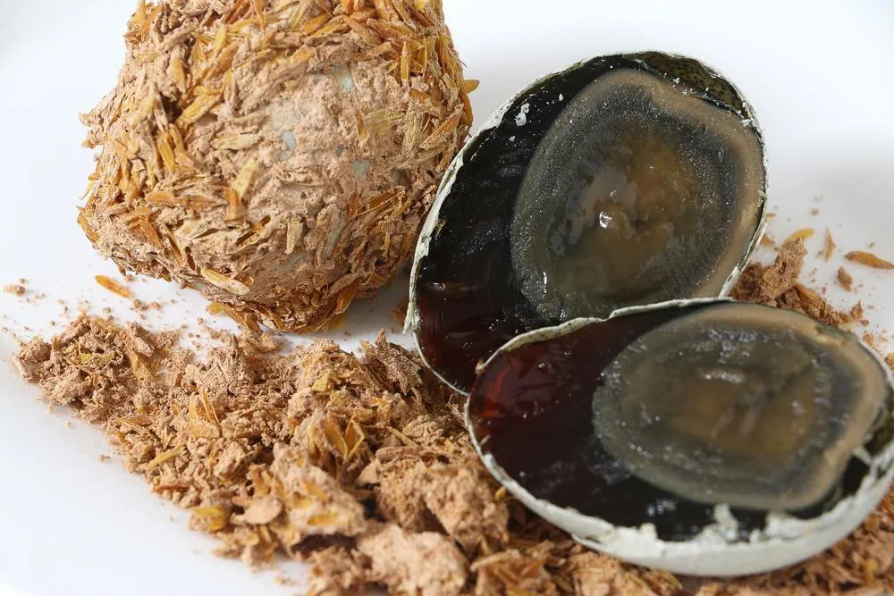 Nguồn gốc ra đời trứng bắc thảo – Đặc sản trăm năm của người Trung Quốc