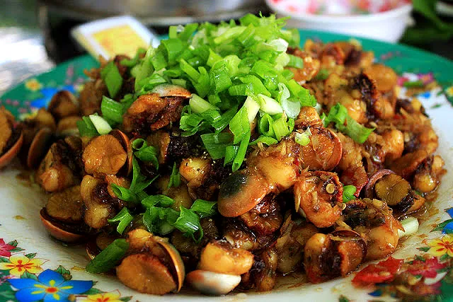 Món ngon khó quên của “vương quốc tỏi”