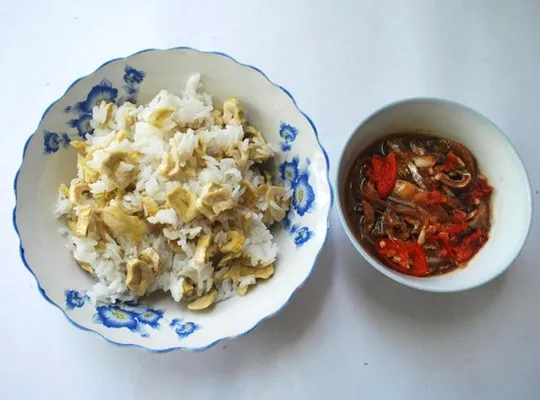 Về xứ Quảng ăn cơm ghế mít ngon lạ miệng