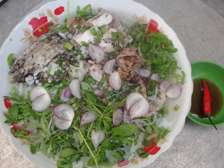 Thưởng thức món “rau đắng” để nhớ mãi miền Tây Nam Bộ