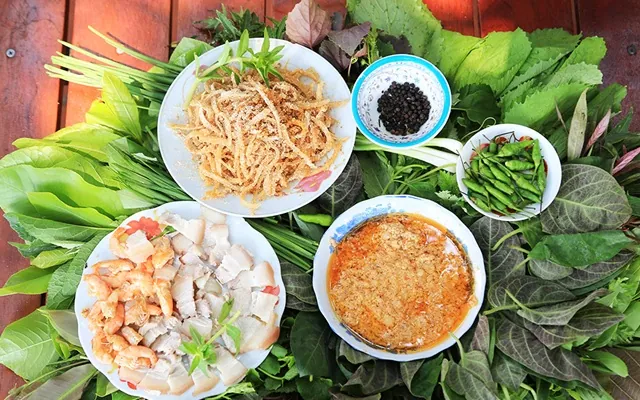 Đặc sản ngon nổi tiếng làm từ 60 loại lá “có 1 không 2” ở Tây Nguyên